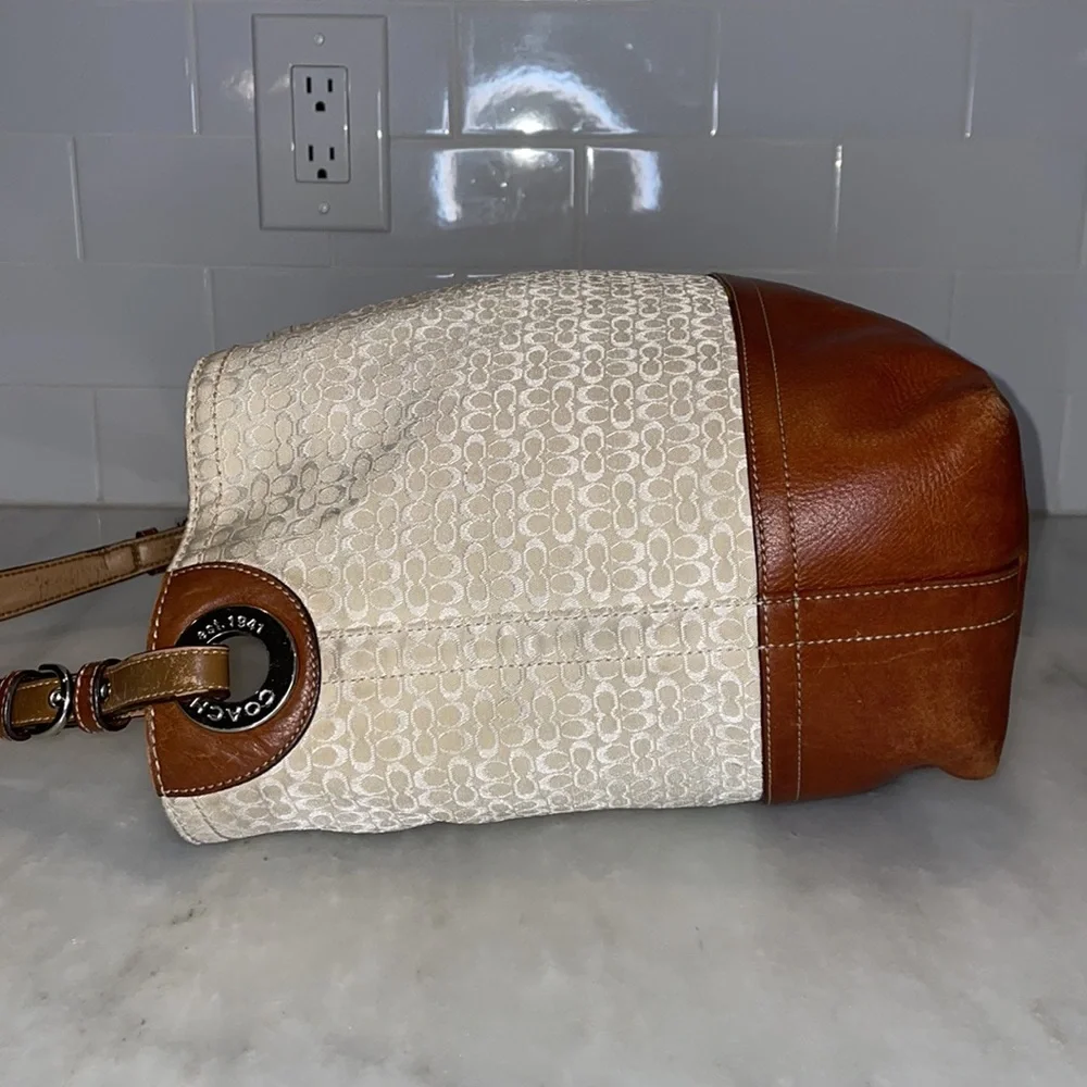 Coach Signature Canvas & Leather Hobo Shoulder Tote Bag_6